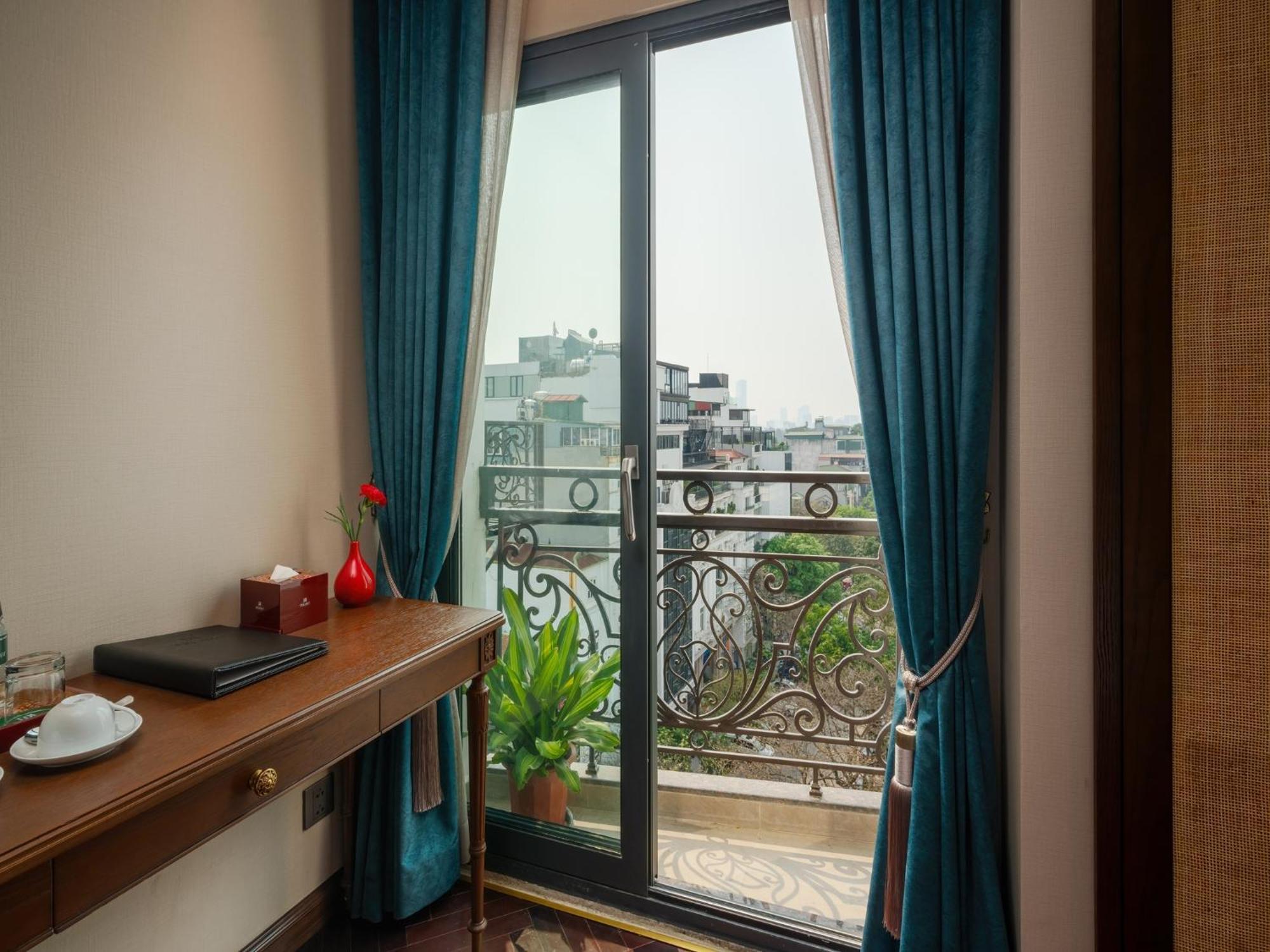 Peridot Gallery Classic Hotel هانوي المظهر الخارجي الصورة
